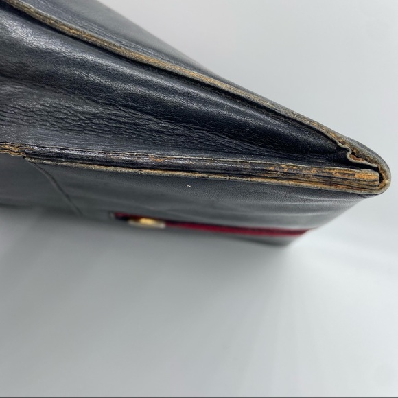 Rare Vintage Gucci Envelope Clutch - Picture 8 of 16